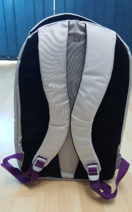 Vand ruxac AHA laptop 15.4'' culoare gri (silver) interior mov