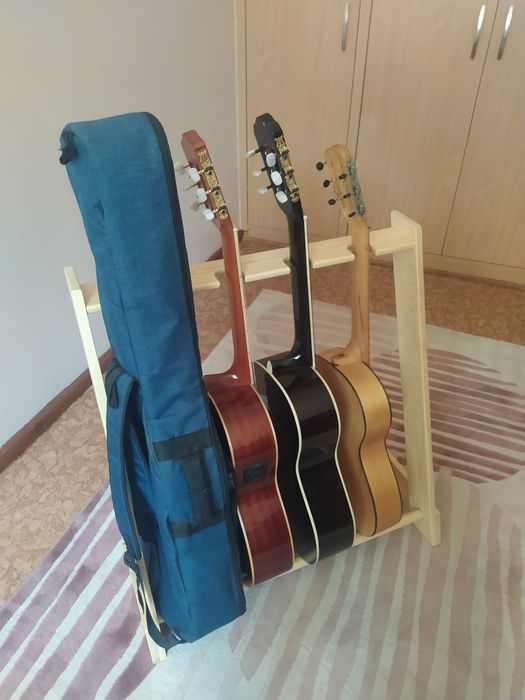 Стойки гитарные на 4 гитары/электрогитары