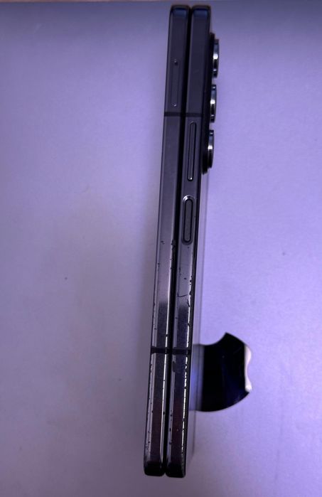 Samsung Z Fold 5