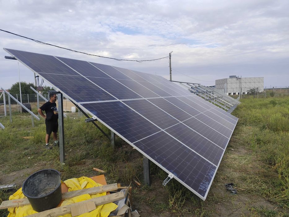 echipă de instalații electrice