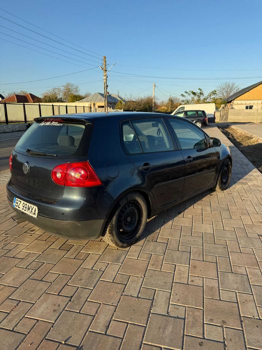 VW Golf V 1.4 MPI