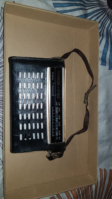 Radio rusesc pe tranzistori sokol 403