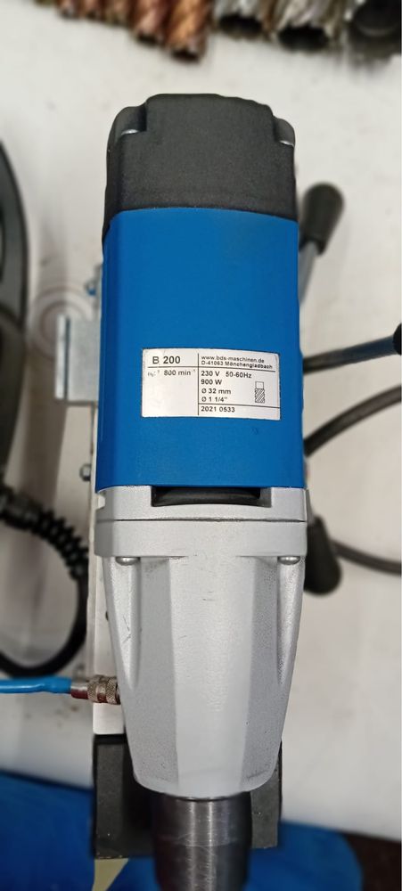 Bormasina cu talpa magnetica MAB 525 si MAB 200