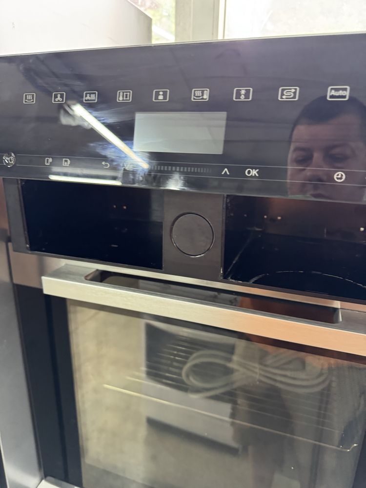 Комбинирана фурна с пара Miele DGC 7460. За вграждане Germany Гаранция