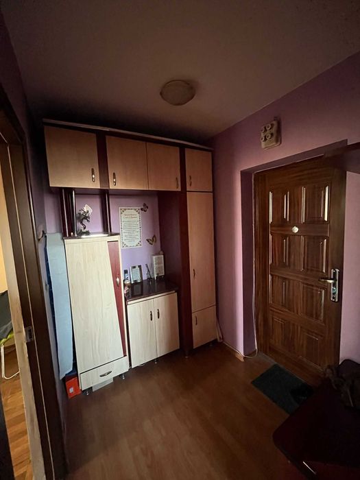 Vând apartament 2 camere, Str. Crișan