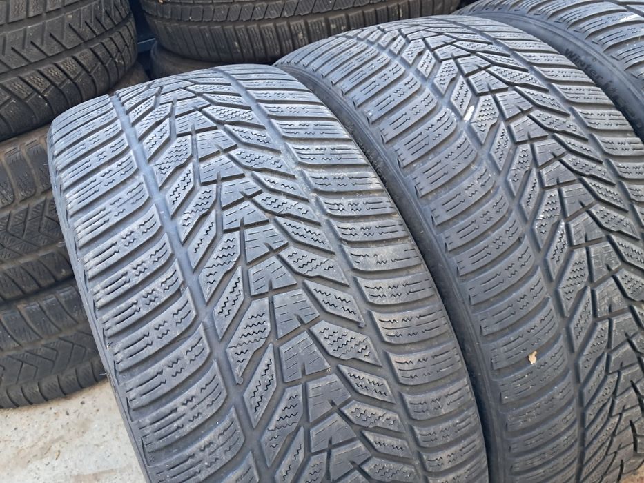 Anvelope second iarna 255 35 R21 Hankook 2021