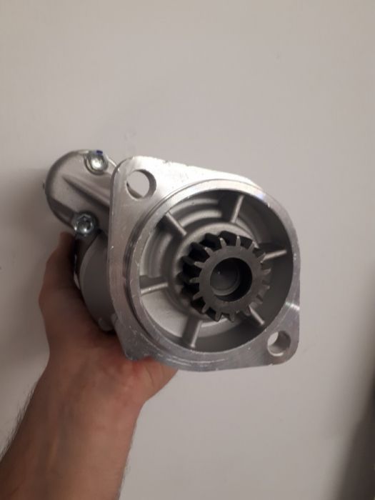 Electromotor incarcator Komatsu SK714 SK815 SK07J SK05J SK820 SK818