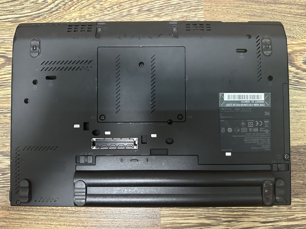 Lenovo ThinkPad X220, 256 ssd, IPS 16 gb