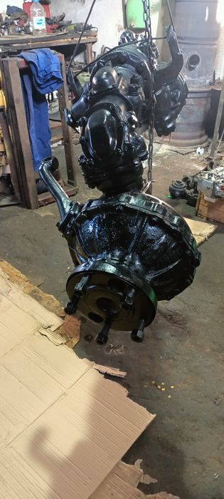 Продам передний мост мтз