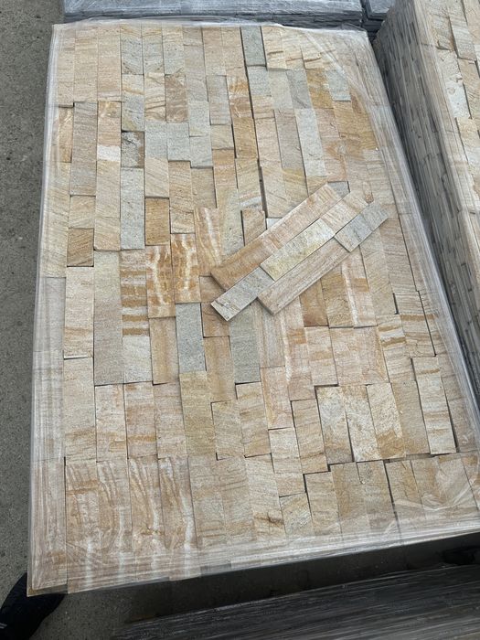 Piatra naturală pavat placat