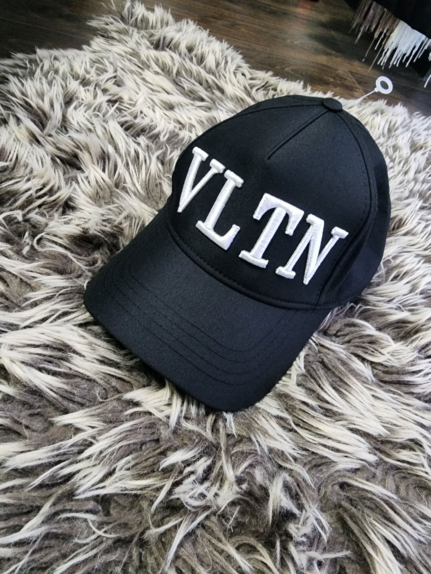 Sapca Valentino Premium