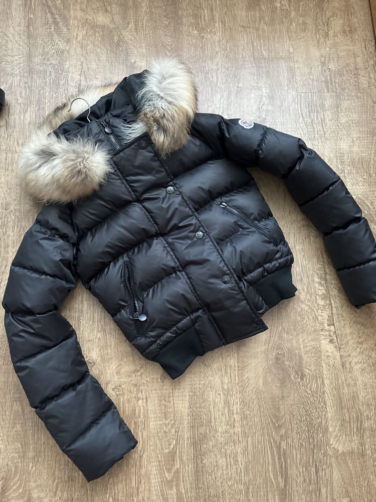Оригинални якета Nike,Moncler