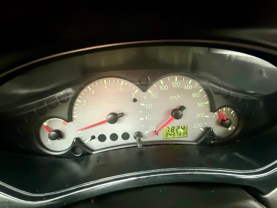 Ford focus 1 an 2001