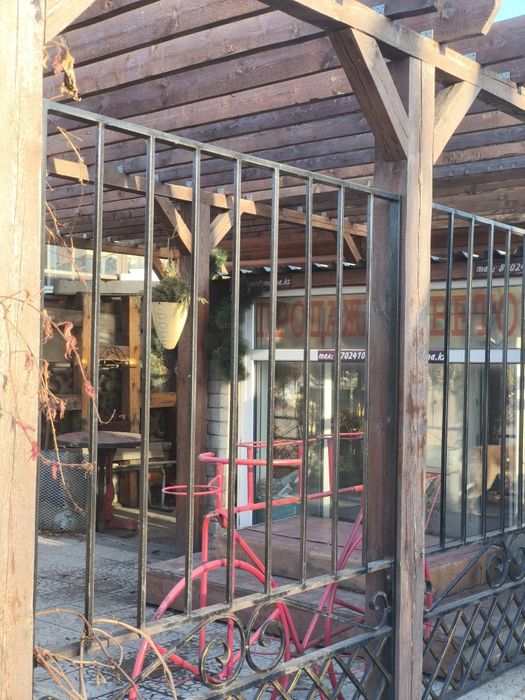 Продаем дом из 5 комнат с зимним садом и гостевым домиком ост.Луговая