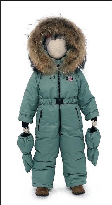 Продам зимний комбинезон Pikolino оригинал