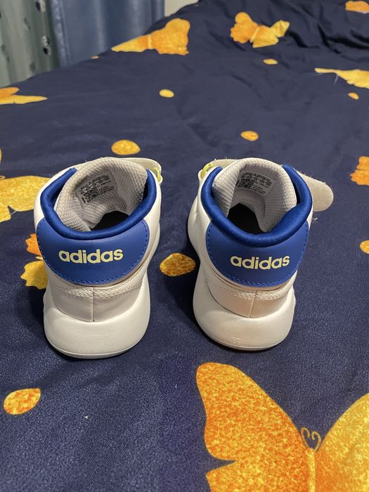 Adidasi Adidas Grand Court Mid, nr 26