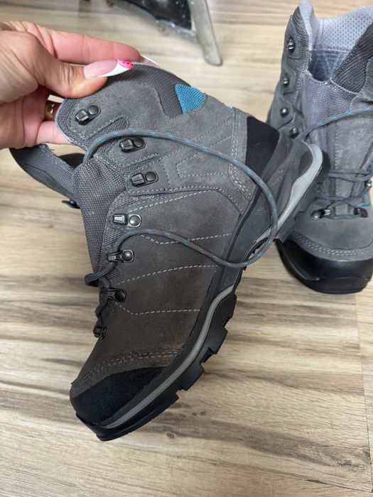 Оригинални високи обувки Lowa Vantage Gtx Mid ! 39 н