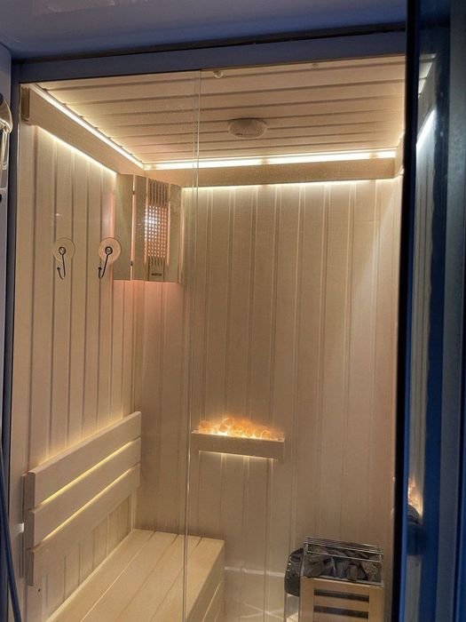 Продаётся душ кабинка + сауна