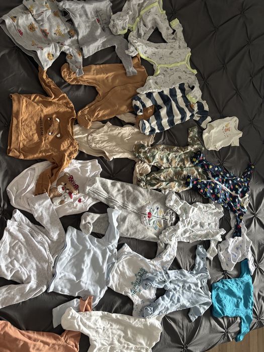 Vand hainute baietel