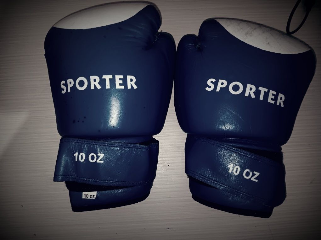 Боксови ръкавици на sporter 10 Oz