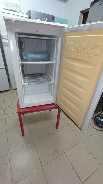 Малък фризер BEKO