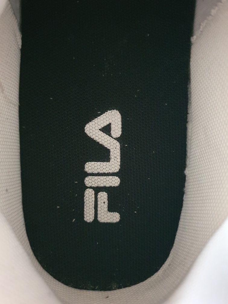 Fila маратонки..