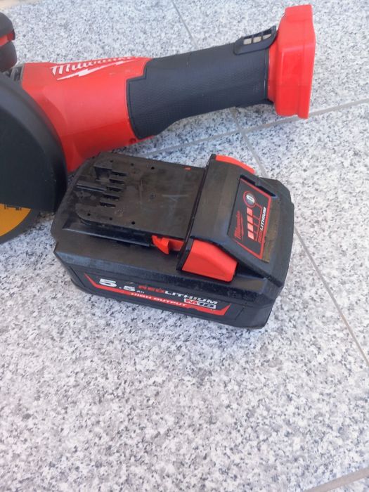 Milwaukee M18 CAG125X Ъглошлайф