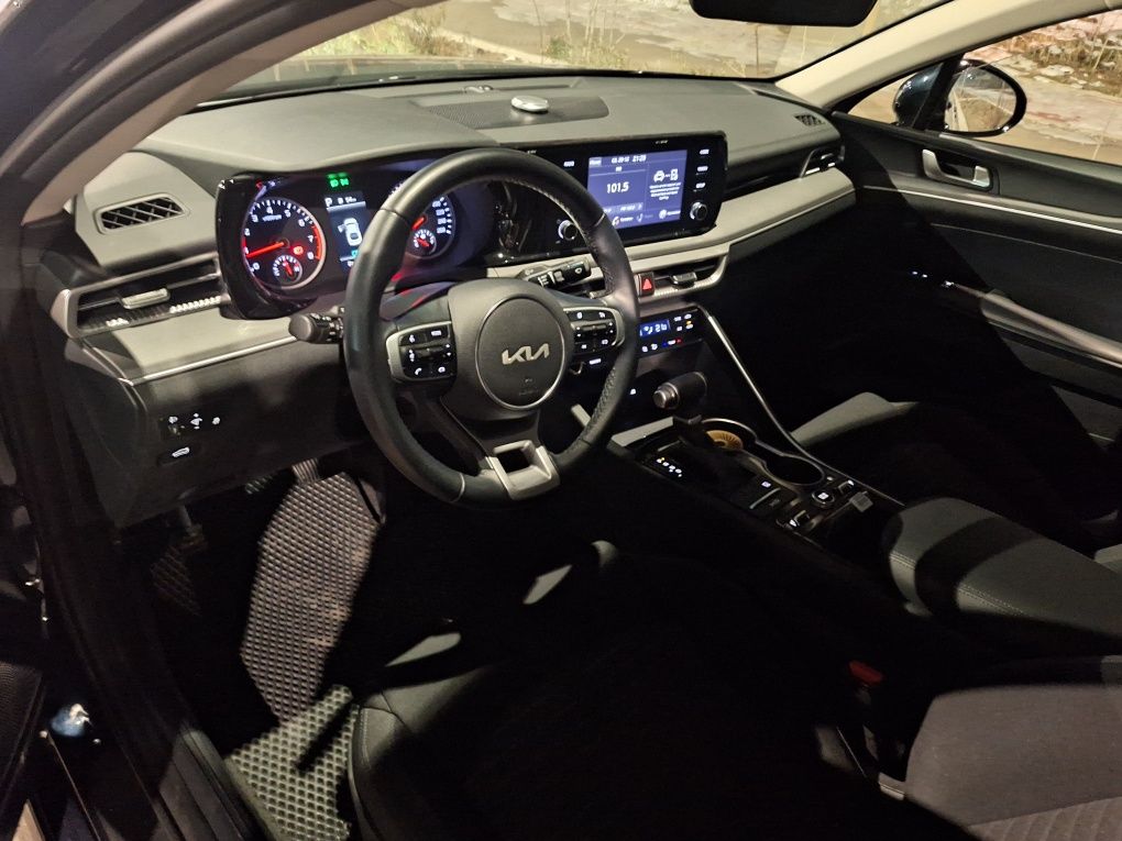 Продаётся KIA k5 2023 comfort