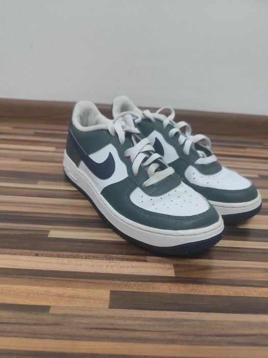Adidași Nike air force 1