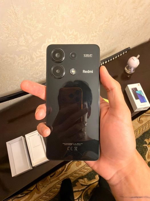 Продаю смартфон Redmi Note 13 5G