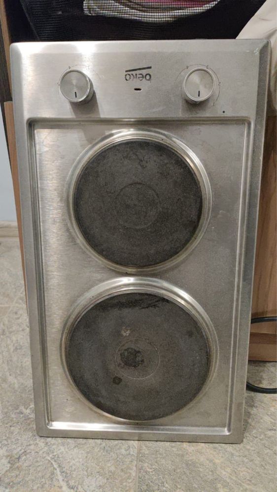 Продам электрическую варочную панель 2 конфорки