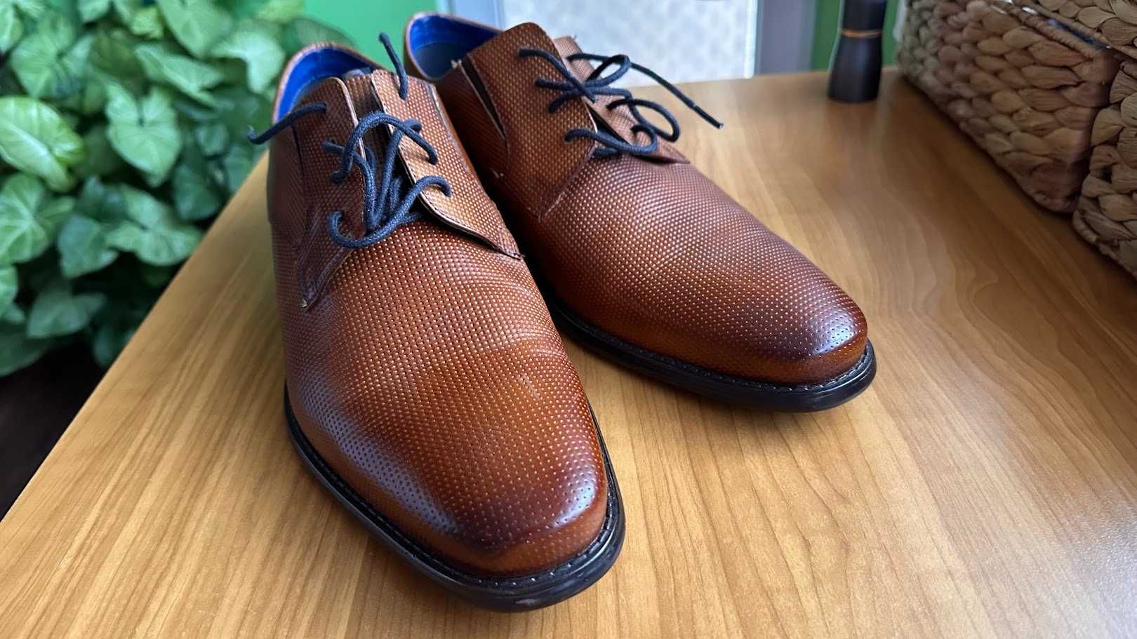 Официални мъжки обувки Daniel Hechter №46
