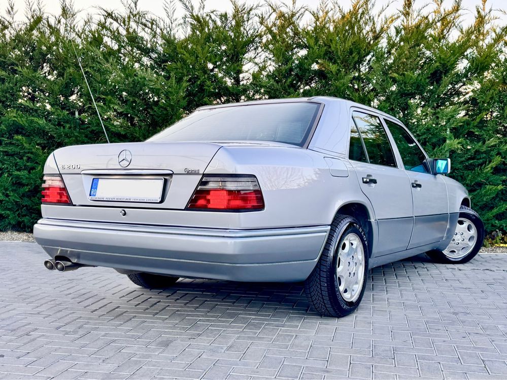 MERCEDES E200  W124 / Primul PROPRIETAR / Vehicul Istoric!