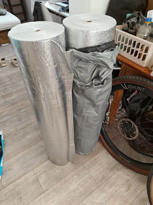 Самоклеющеися обои