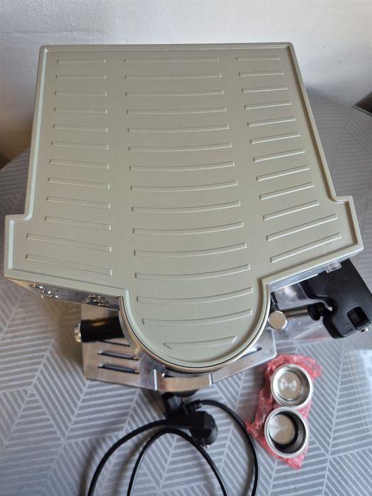 Aparat cafea Delonghi EC860 M