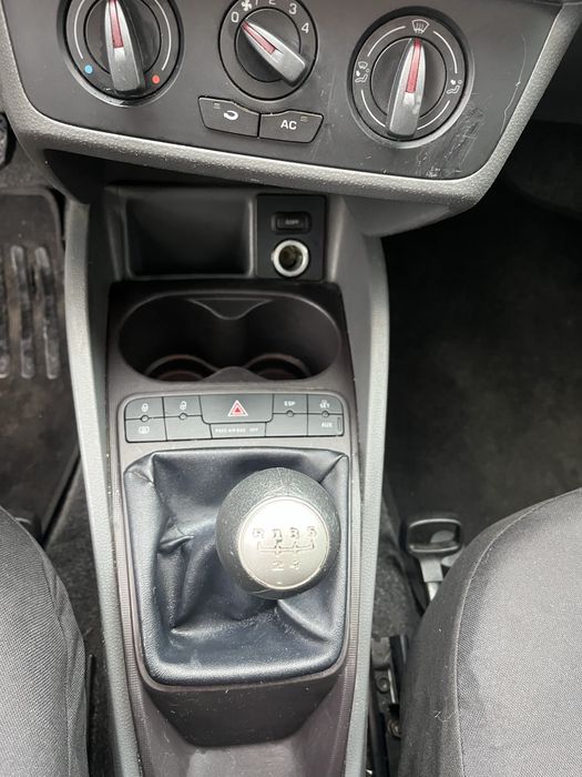 Seat Ibiza 2011 Manula