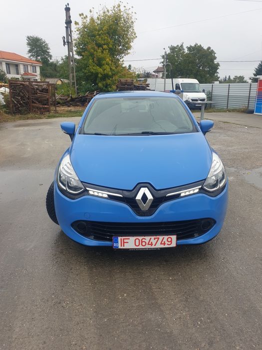Vând Renault clio
