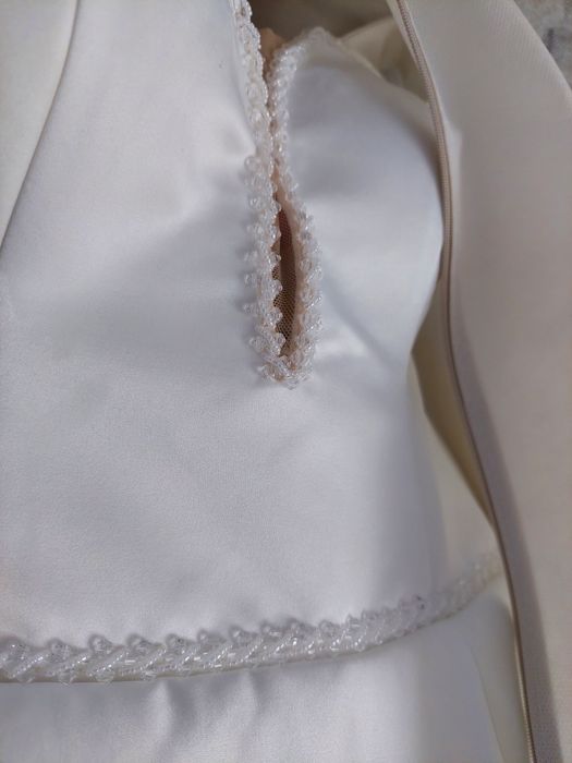 Vand rochie de mireasa