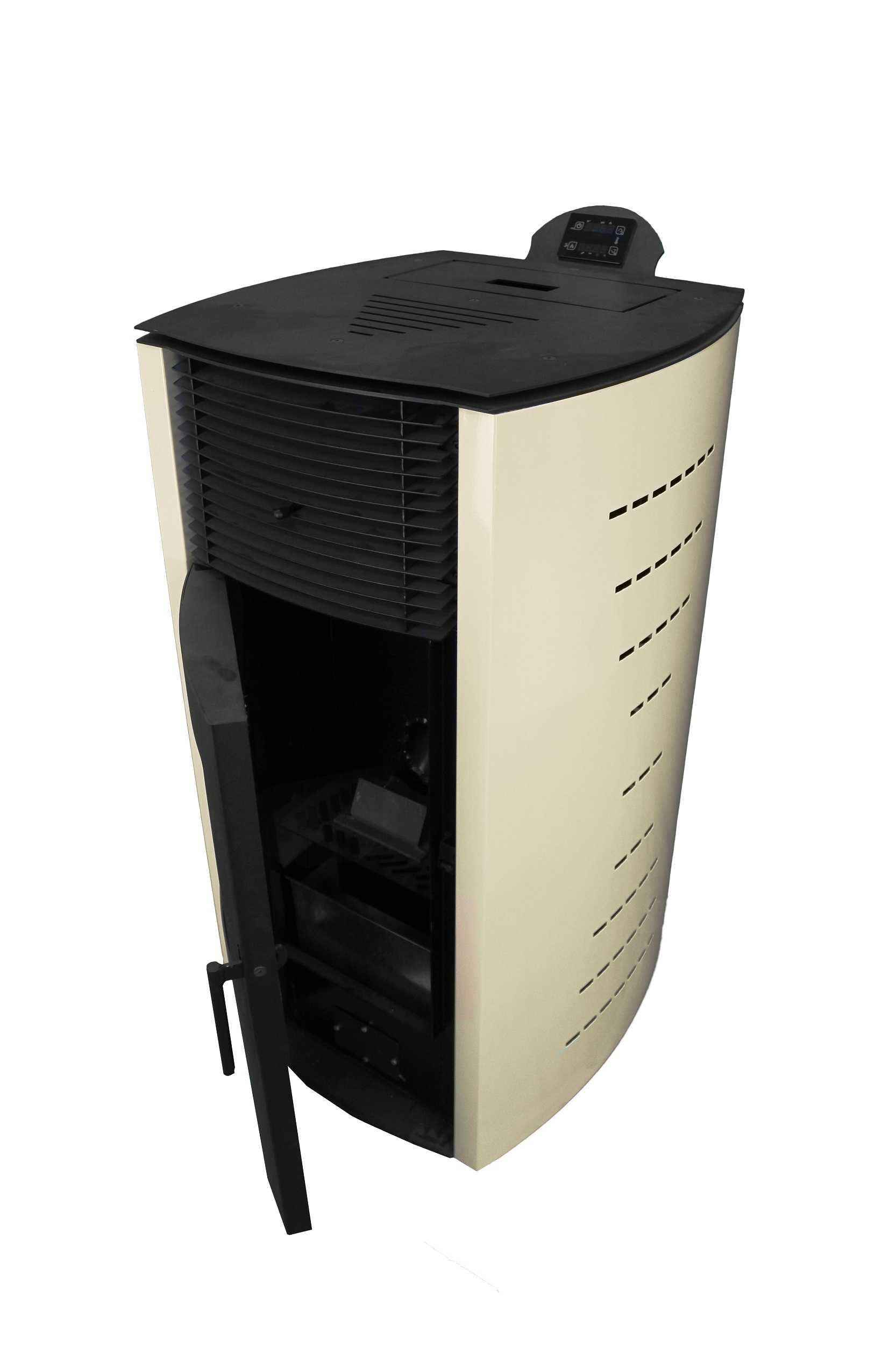 Semineu (soba) pe peleti cu tiraj fortat Fornello Stela 10 KW