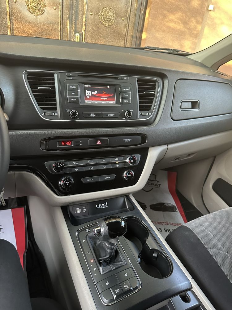 Kia Sedona (CARNIVAL)