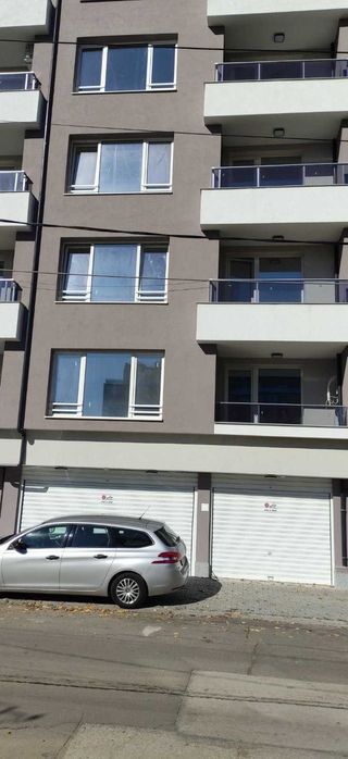 Просторен едностаен апартамент в квартал Красна поляна 3