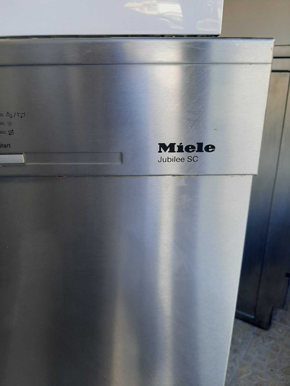 Съдомиялна MIELE 60см