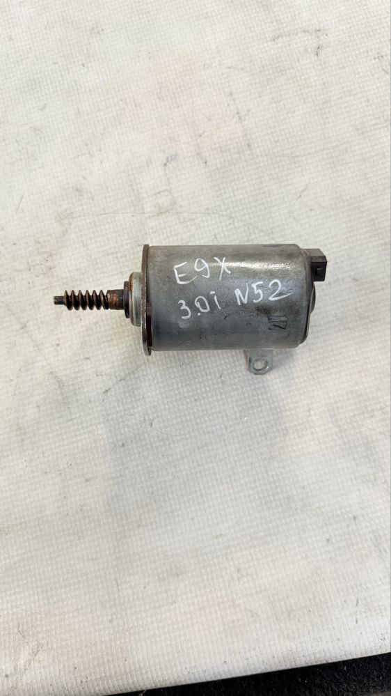 Моторче валвтроник БМВ Е9х Е6х 3.0i N52b30 258 кс