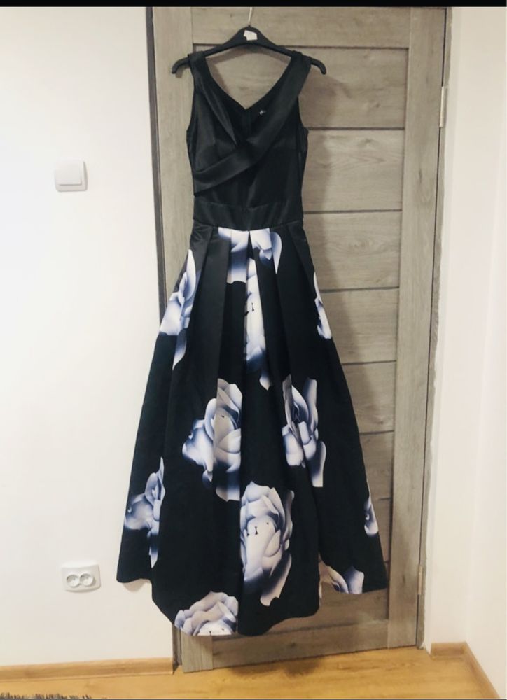 Rochie de seara lunga .