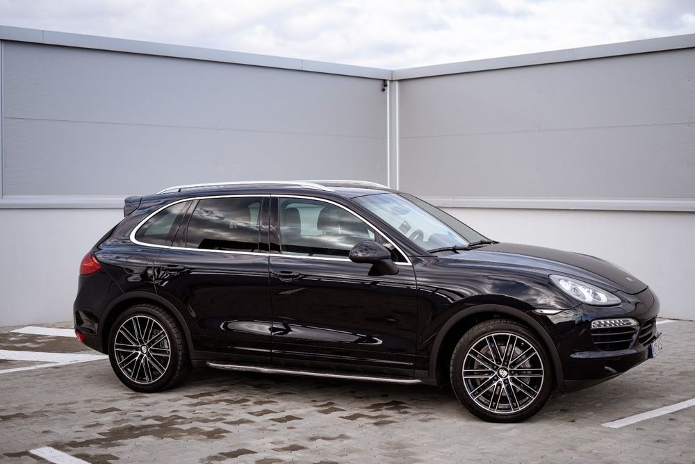 Porsche Cayenne Primul proprietar pe România