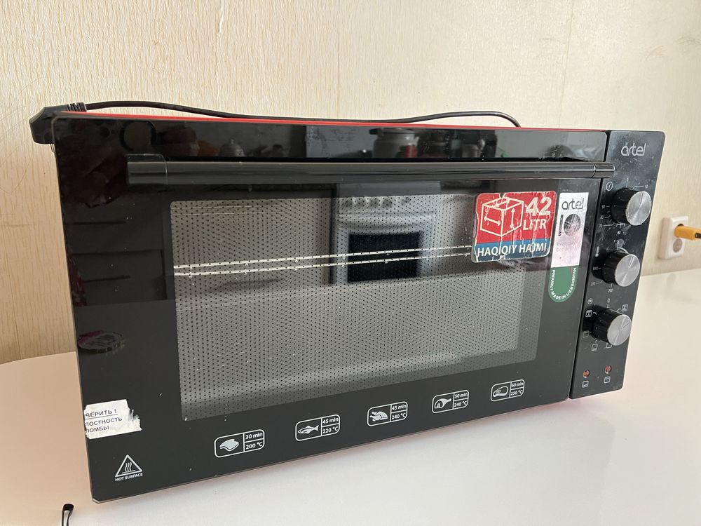 Печка ARTEL 42л! Состояние отличное!!!