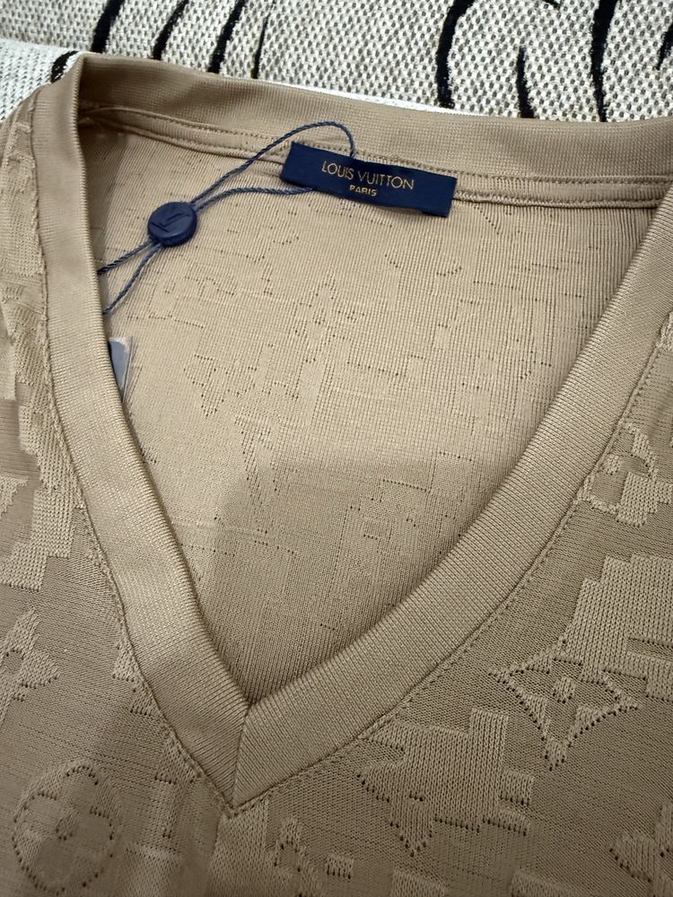 Tricou Femei Louis Vutton marimea M