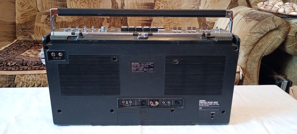 Radio-casetofon SHARP Gf-9292 X