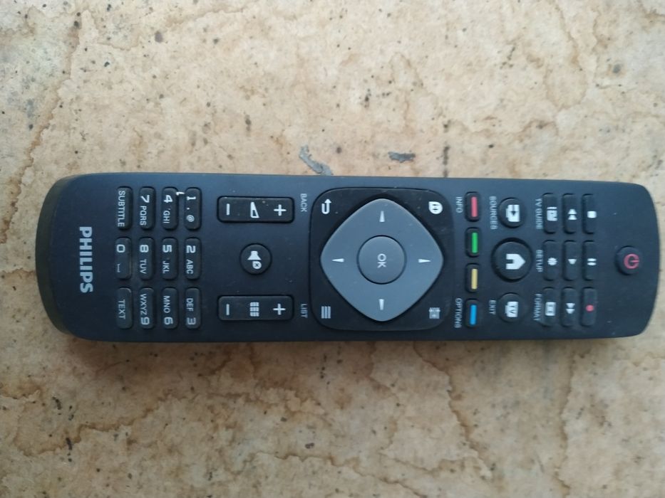 Хозяйственные мелочи: пульты, переходники, тройники,колеса, точильные