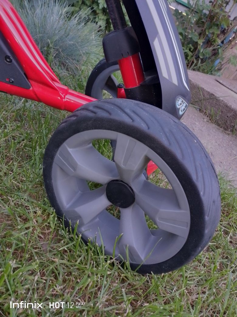 Kart cu pedale copii până la 45 kg